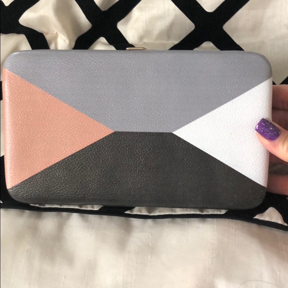Neutral Color-Blocked Clutch